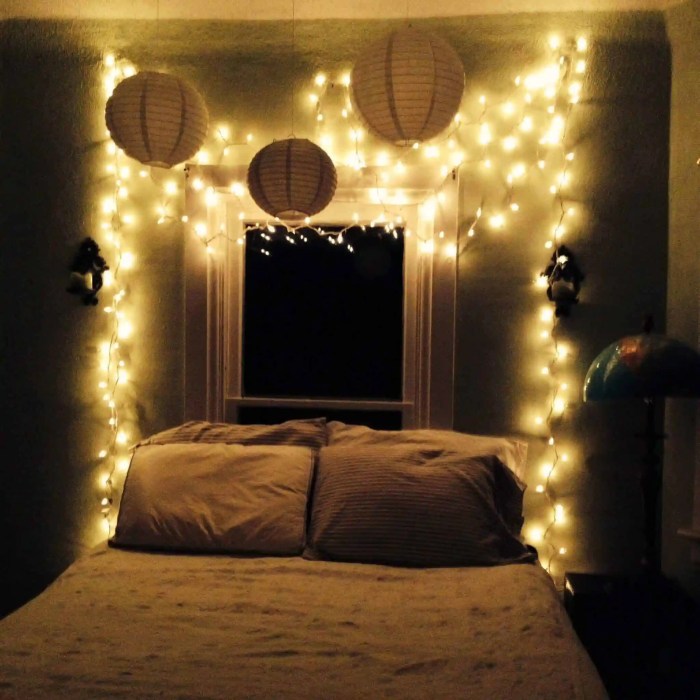 How to decorate a room with twinkle lights